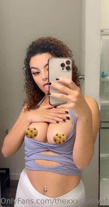 Want some milk and cookies 🍪🥛