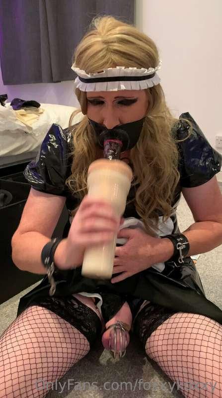 I used to fuck her whenever I wanted, now she humiliated me ..