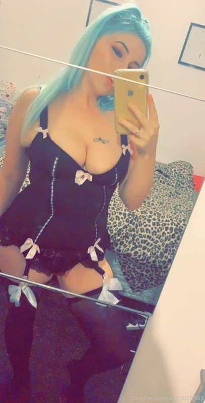 Ready to get down and dirty now I’ve arrived. 😈😈