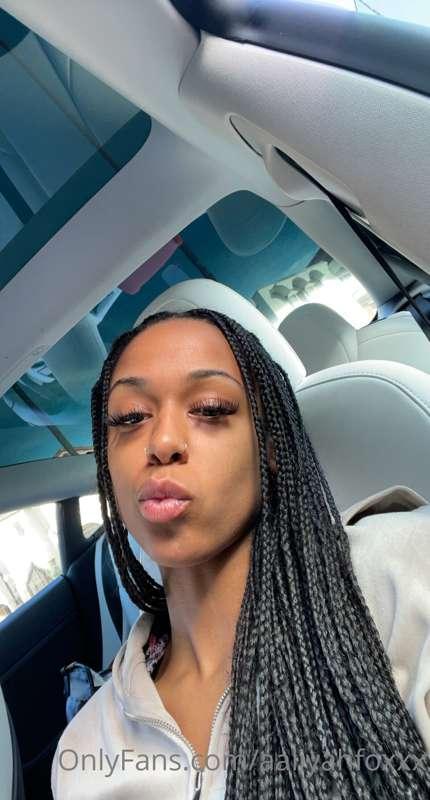 Should I go live tonight at 8pm pst?😋🥰