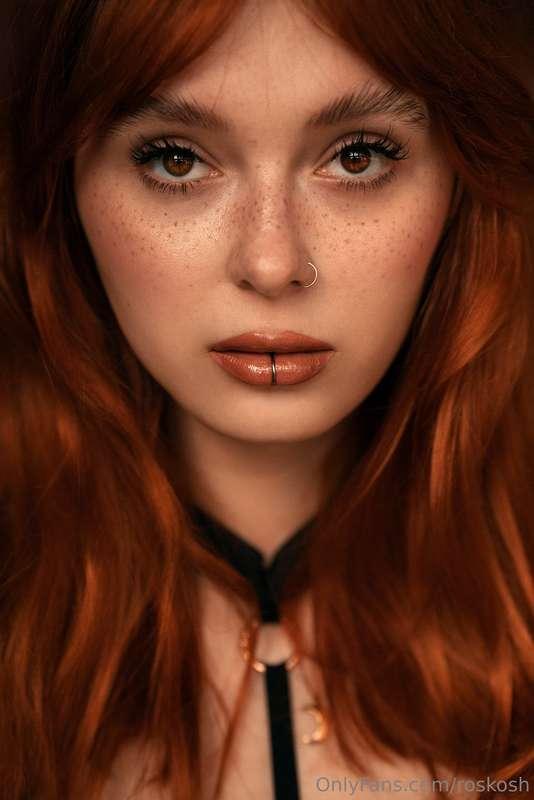 some nice portraits and ligerie by e.isakov