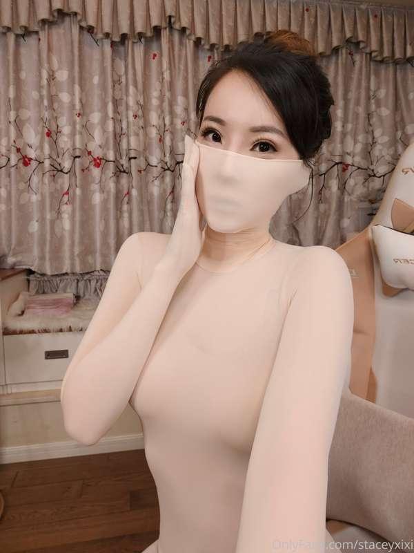 Nude zentai with same mask，like my second skin，do u want tou..