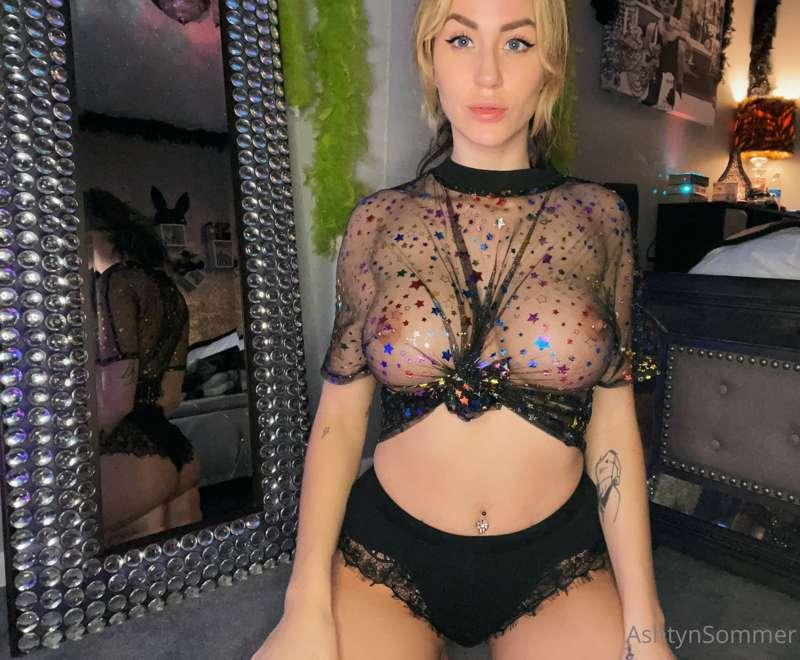 Do you like this see through top on me? 😍