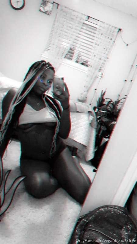 Which do you like better? Black & white 🖤🤍or color?🌈