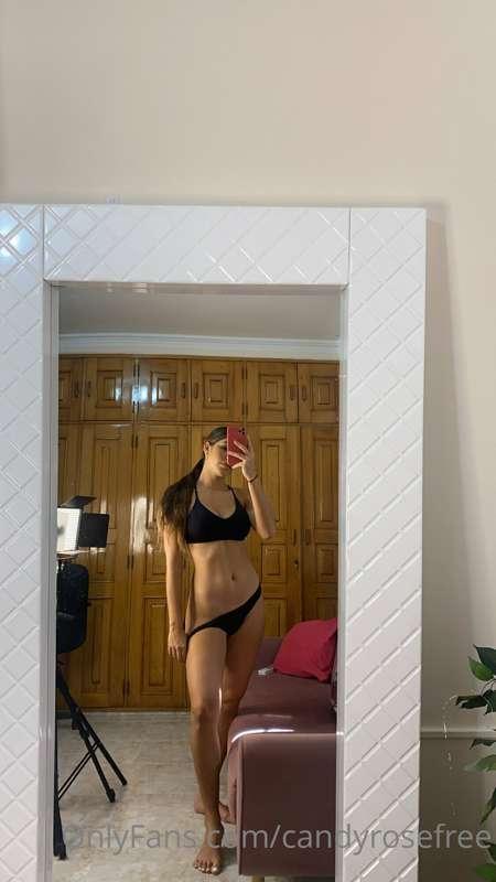 Mirror selfie 😈😈
