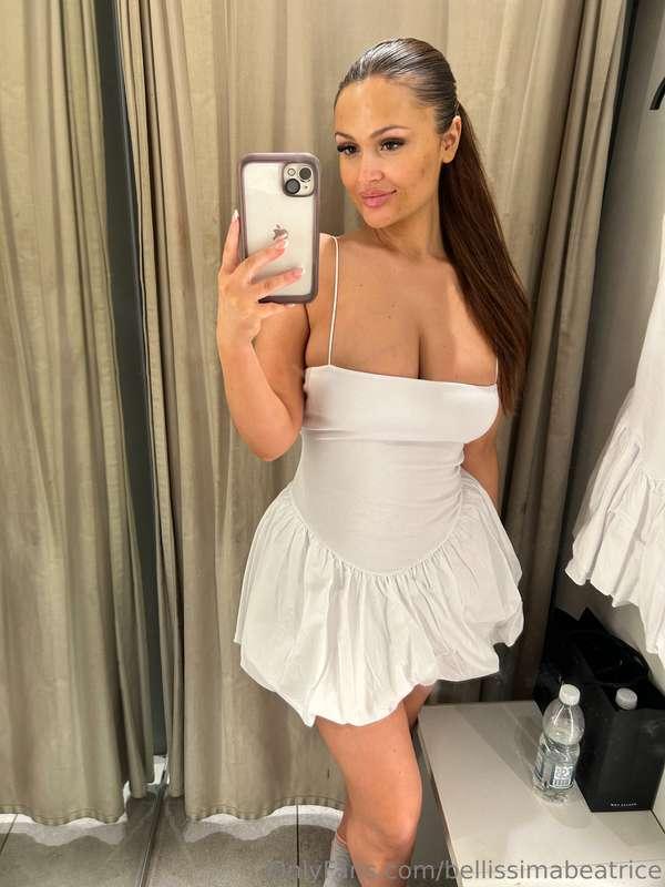 Can we fuck when I’m trying on clothes in the store fitting ..