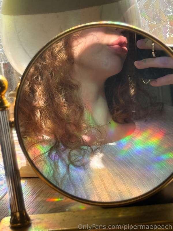 mirror, mirror on the wall ~ whose gonna make me fall... (in..
