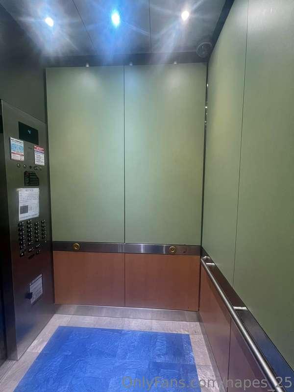 There’s 22 floors … can you make me cum before we reach the ..