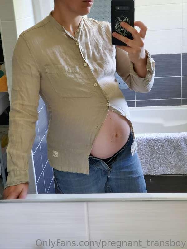 pregnant_transboy image #1