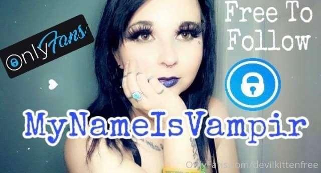 Your Future Big Titty Goth Girlfriend 🖤
Come Check Out MyNam..