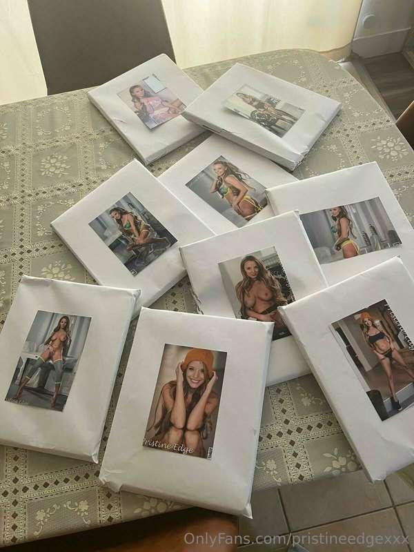 I have all of these sexy 8x10s let me know which one you'd l..