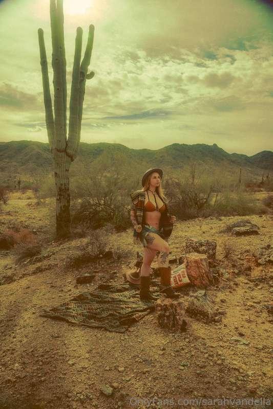 NEW PICS Desert babe 🌵🏜️ part one
