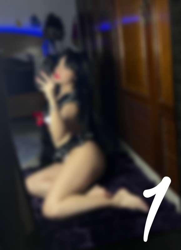 Fotitos para colección y desbloquear por privado 🦶🏻 😜