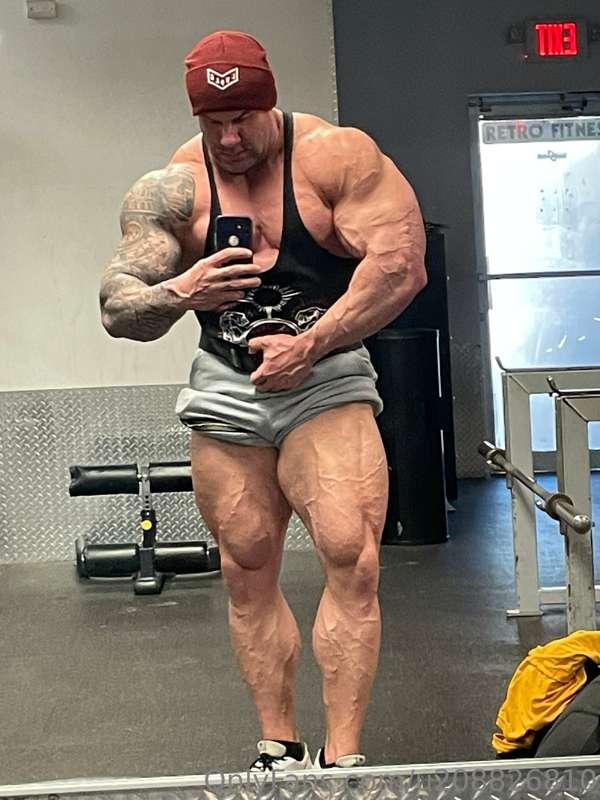 Do you like big men?