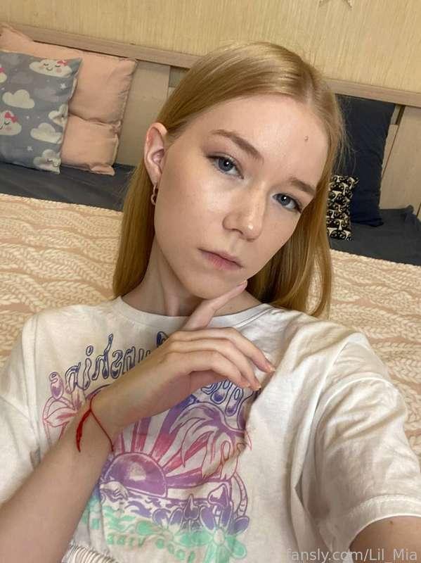 Hello! I am waiting for you among my subscribers!

#nsfw #tease #petite #smallgirl #skinny #schoolgirl
#GIRL #girlnextdoor  #skinny #18 #teen #smalltits #shy #daddysgirl #young