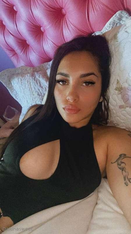 I wanted to introduce my friend Cami, she is a 21 year old l..
