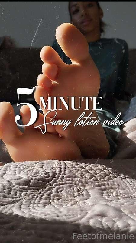 • 5 MIN SUNNY SOLES WITH LOTION • 
Swipe for preview

Here's..