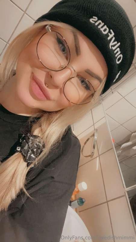 -40% at my VIP page 
https://onlyfans.com/swedentabo
Only a ..