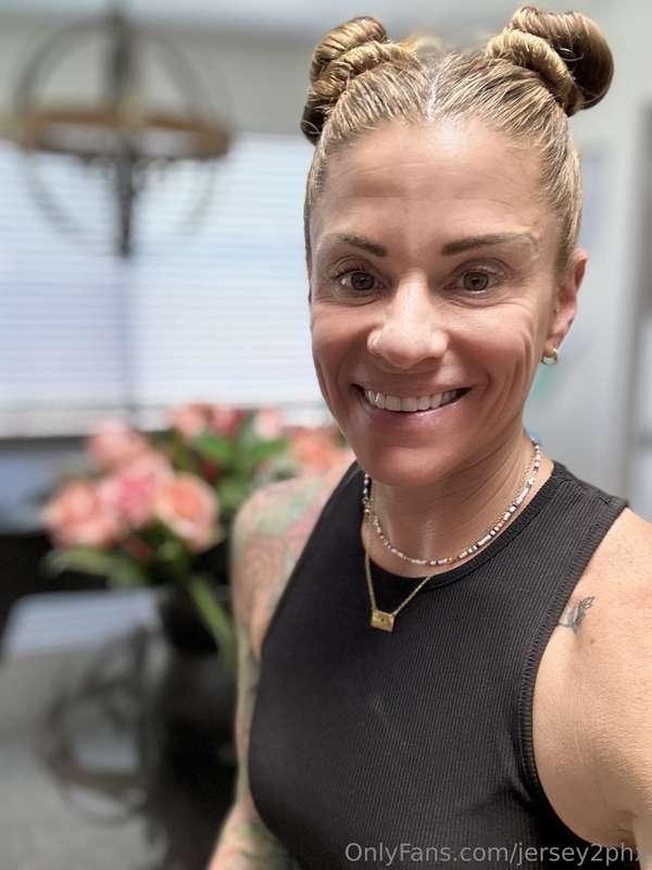 Hi 👋  Just wishing everyone a happy Saturday. I wish for you..