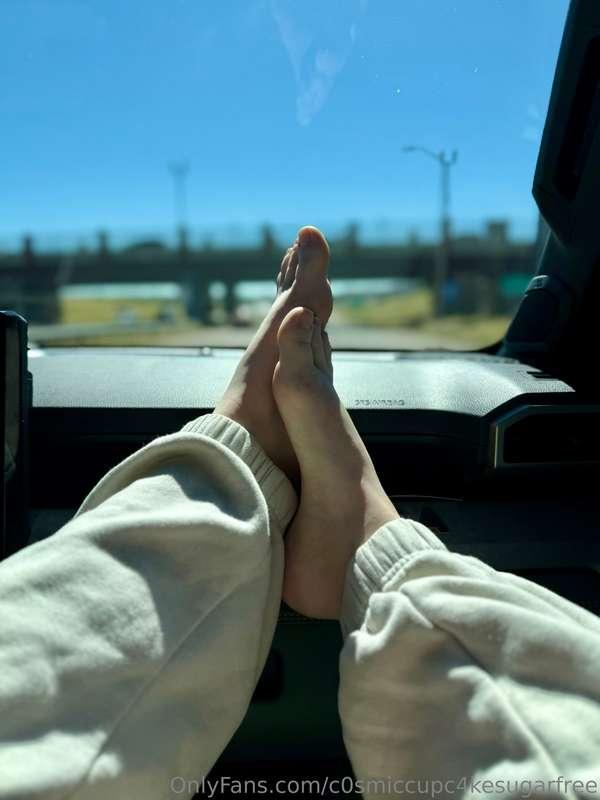 Want more 🦶?! What kind of content would you like to see?? P..