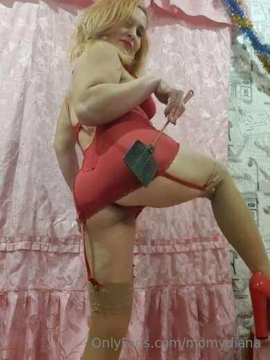 Today I prepared my sweet hole for you, dip in it, suck my c..