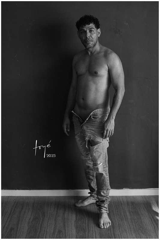 @mirey.ok by @martintoye © Buenos Aires, Marzo 2025 