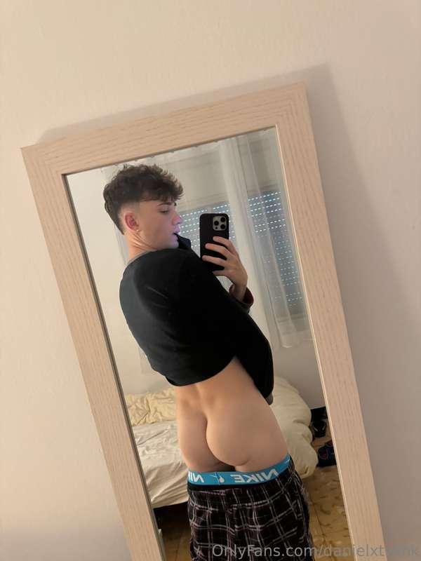 danielxtwink image #1