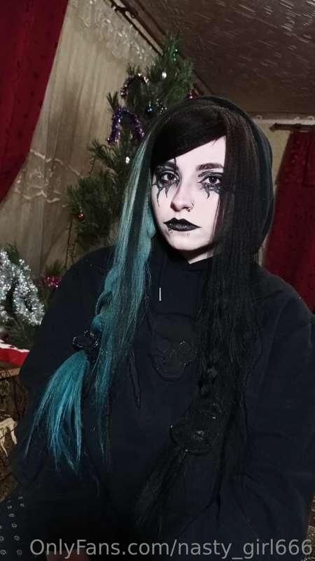 🖤🥀🕷️
