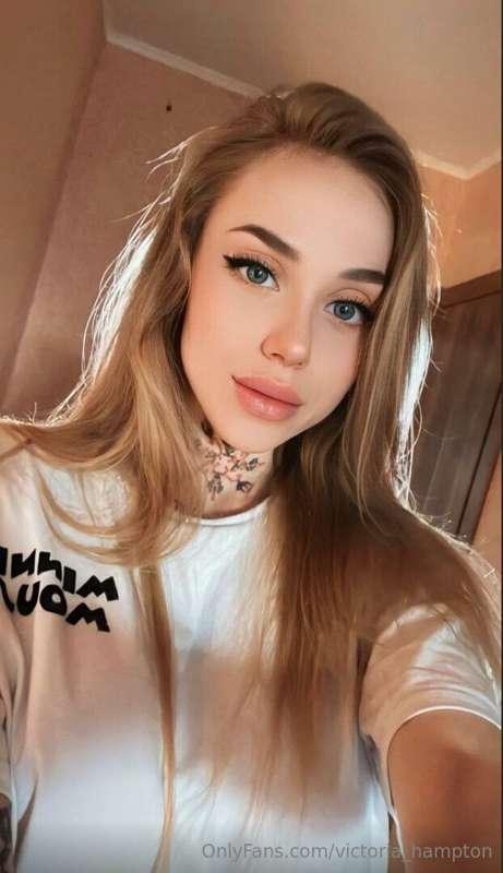 @sexy_ariel 💦💦 I want to look into your eyes and feel your d..
