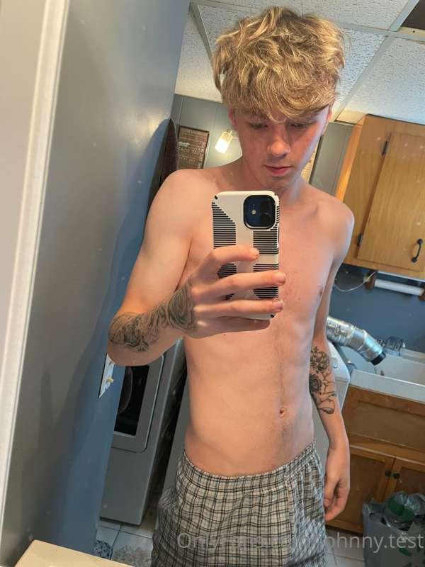 Goodnight 🥰 sleep good collab coming tmrw !!