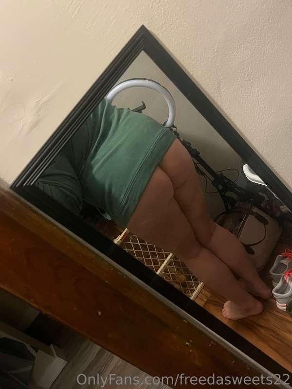 Are you having as great of a weekend as I am? 😏

I’d love to..