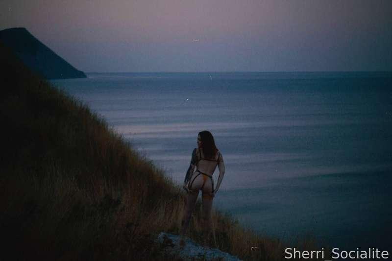 sherri_socialite image #4