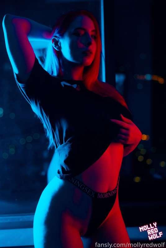 mollyredwolf image #8