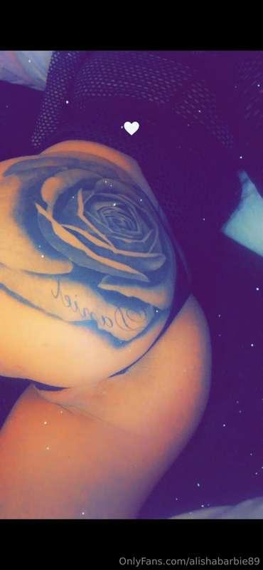 grab it and slap it 🍑😜👀