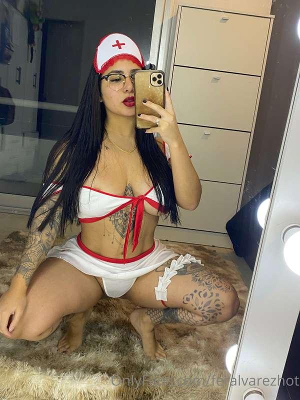 El doctor recetó mínimo dos pajas por día 💦💦
•
Te ayudo con ..