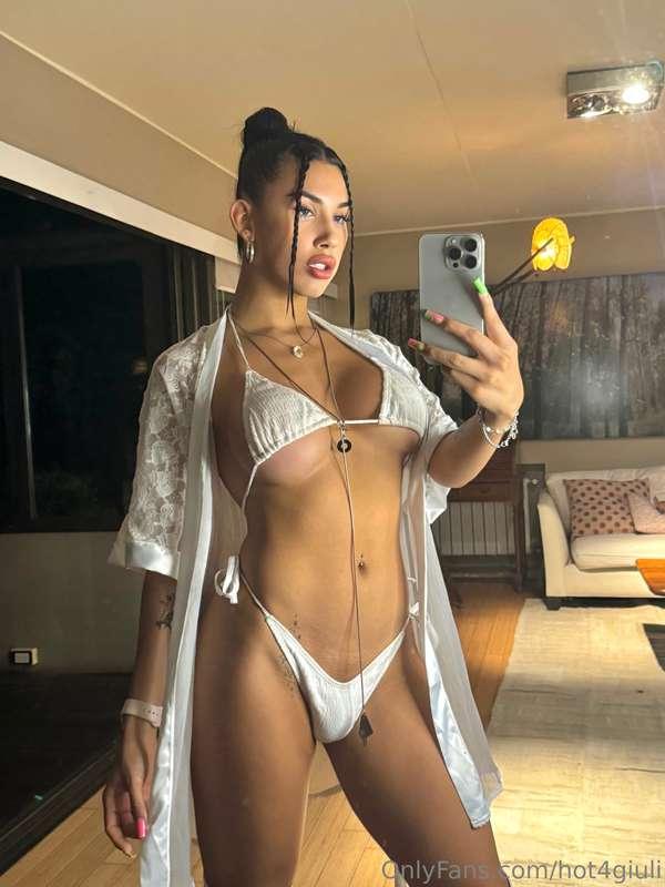 Mommy is looking for a good boy to get her cock nice and har..