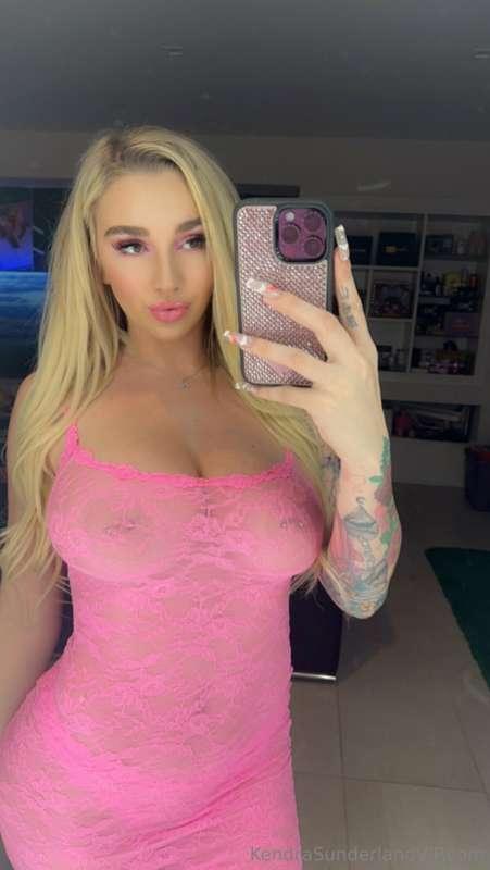 SUCK HIM OFF SATURDAY 😈 ASK ABOUT IT IN MY DMS 💋