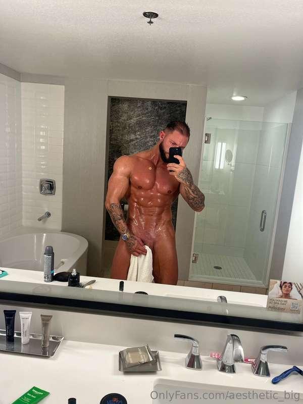 How hungry are you? 😈🔥