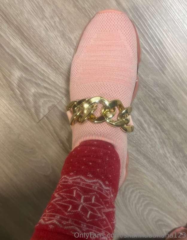One of my fans bought me this pair of shoes. I wore my new s..