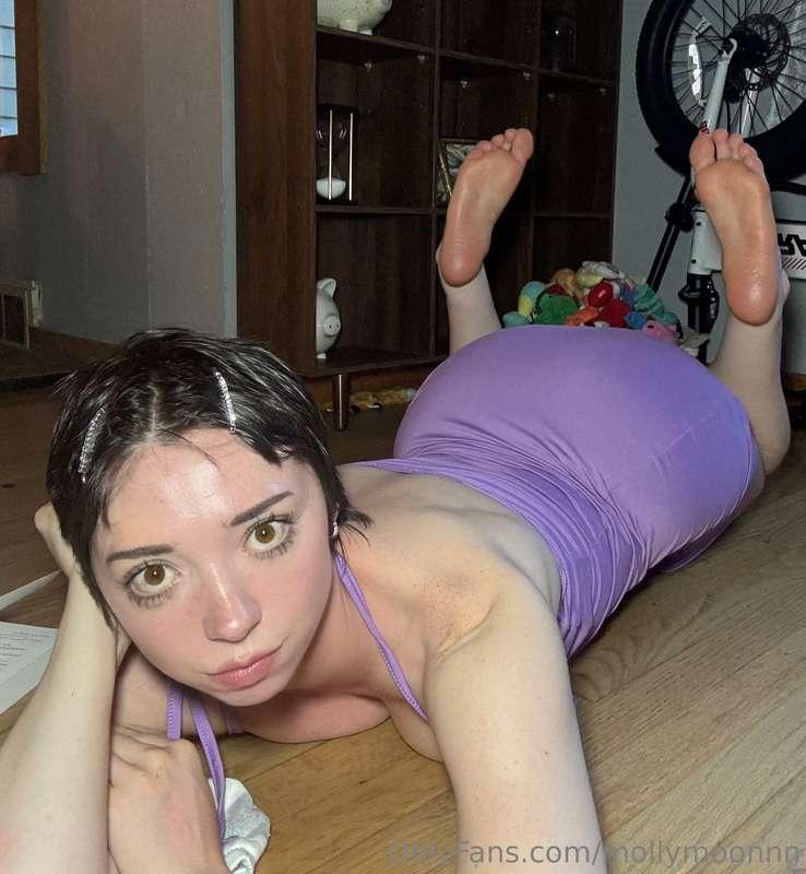 mollymoonnn image #2
