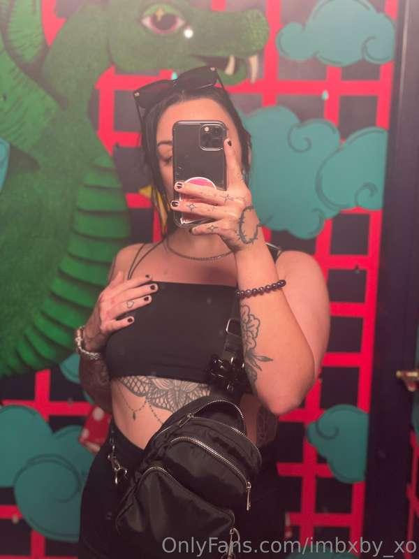 Cool bathroom means time to dump em out ✨