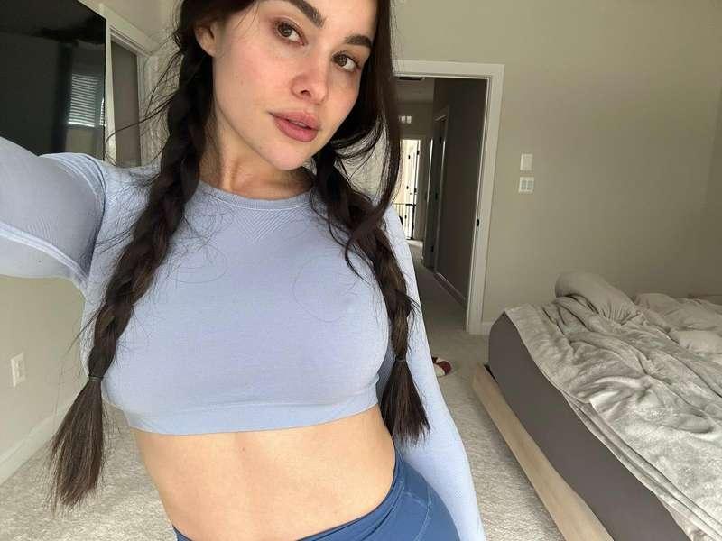 I'm online FYI 😊