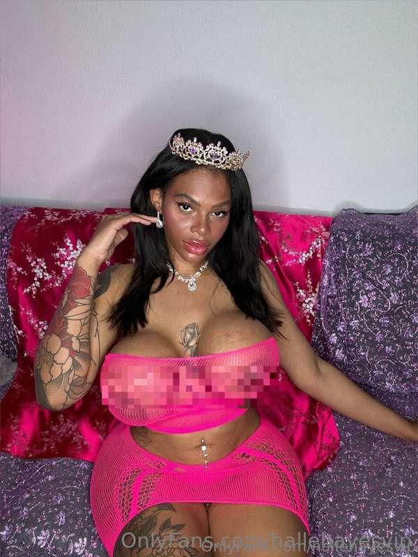 Once upon a time… this princess dropped the dress. Want to h..