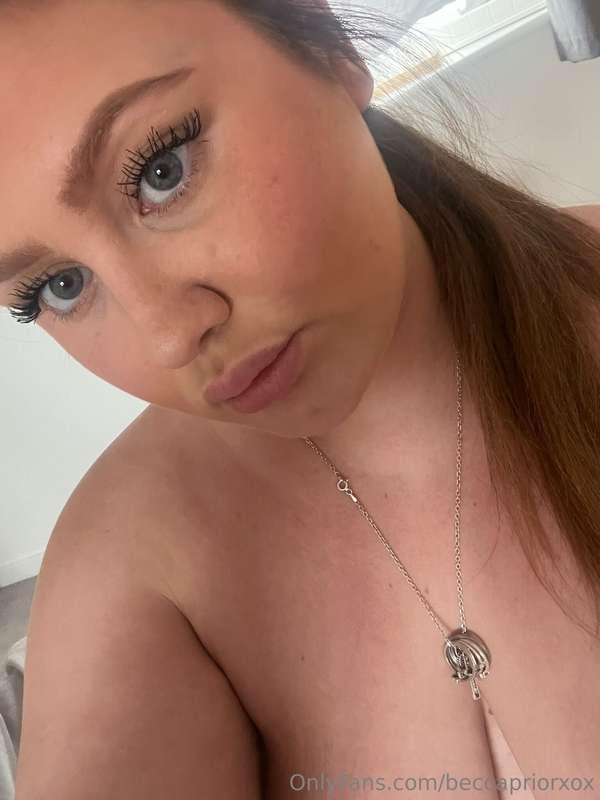 Good morning you lovely lot 😘😘