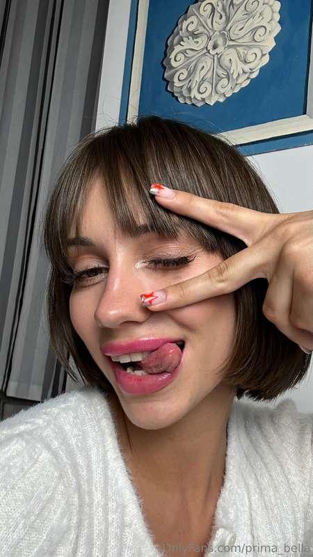 Feeling good today! 😎💖 Seeing the world in bright colors and..