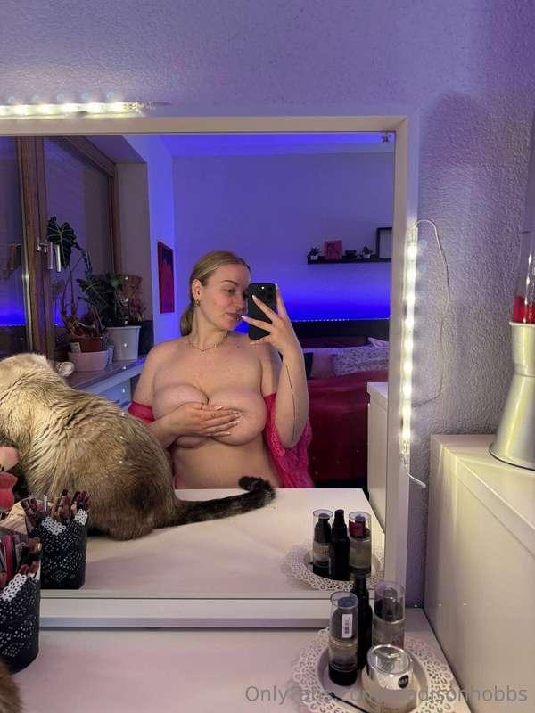 madisonhobbs image #2