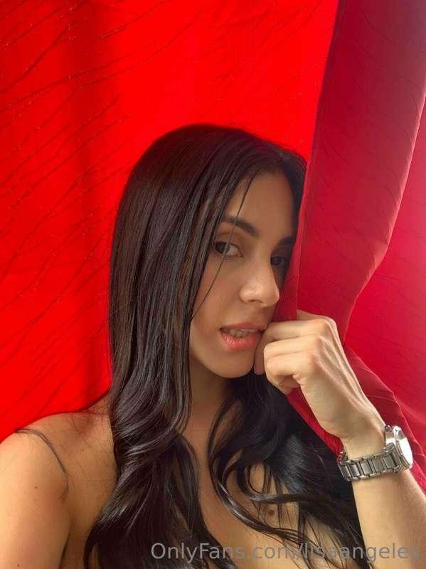 do you find me pretty?🥰