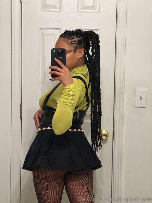 Which holiday haze outfit is ur fave?