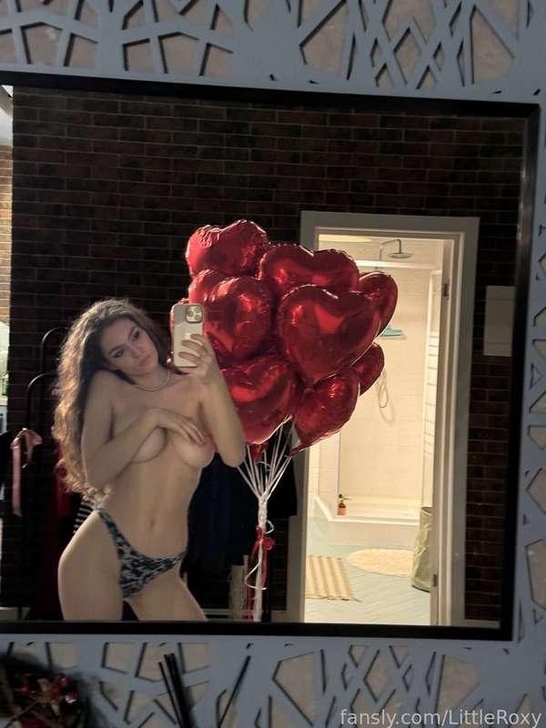 You are my man now 😳

#fyp #nudes #sexting #videocall #fetish #custom #blowjobs #sex #pussy #cute #curvy #petite #girlfriend #skinny #fuckdoll 
