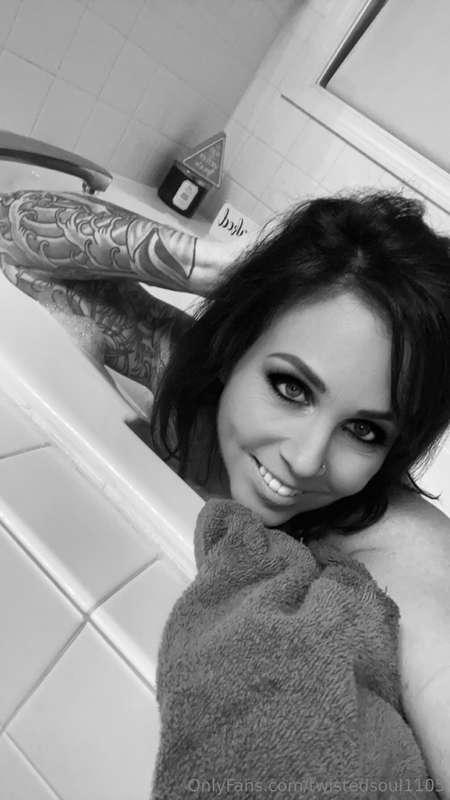 Would you like to soak in the tub with me ?